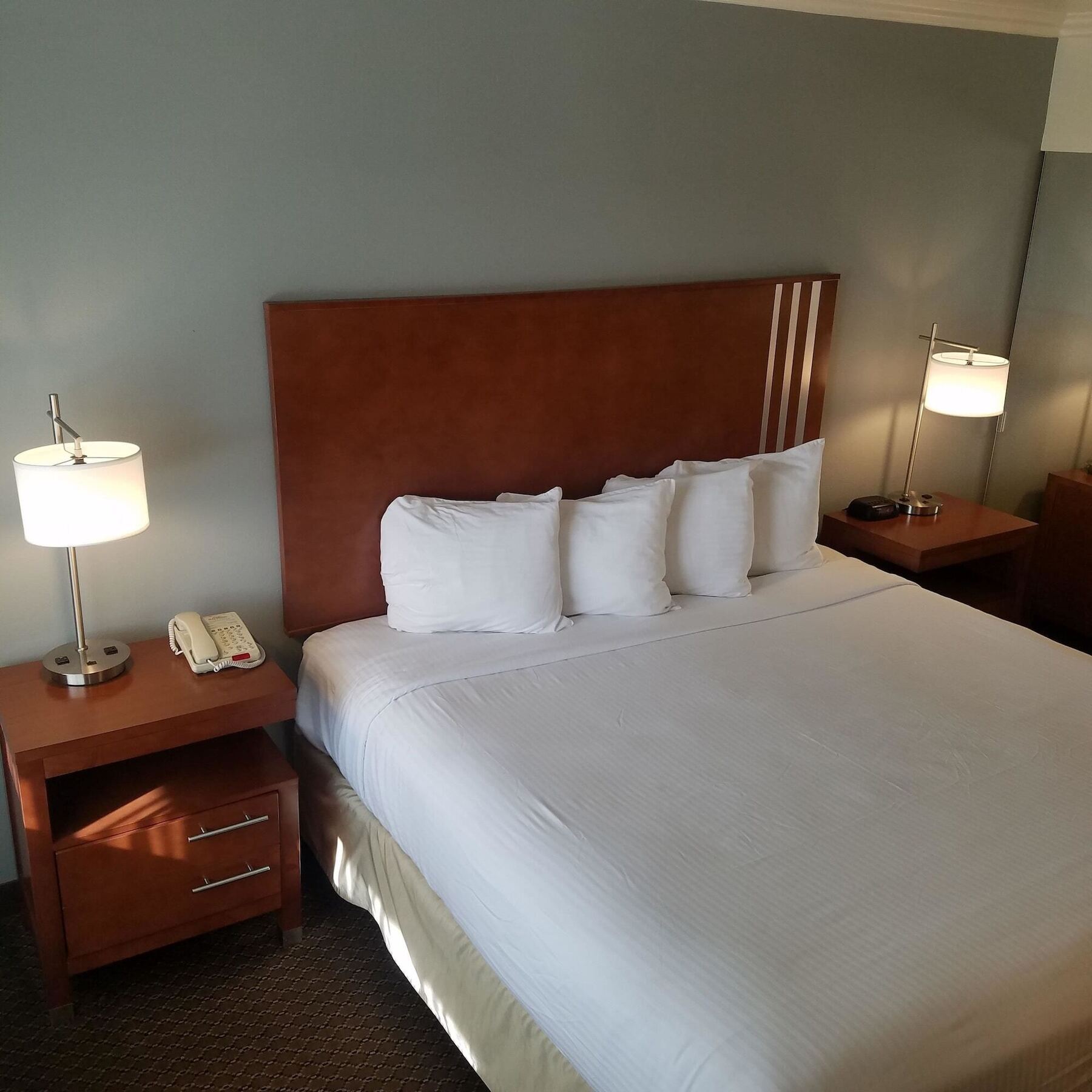 Surestay Hotel By Best Western Hollister Exterior photo